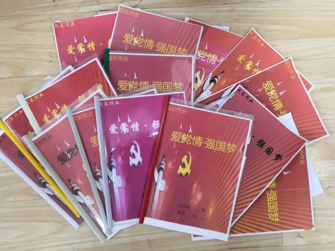 爸爸和妈妈带孩子，都有什么区别呢？游戏画面